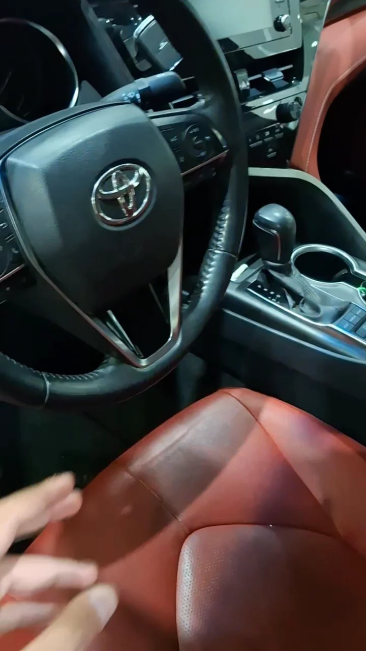 تويوتا كامري SE 2022