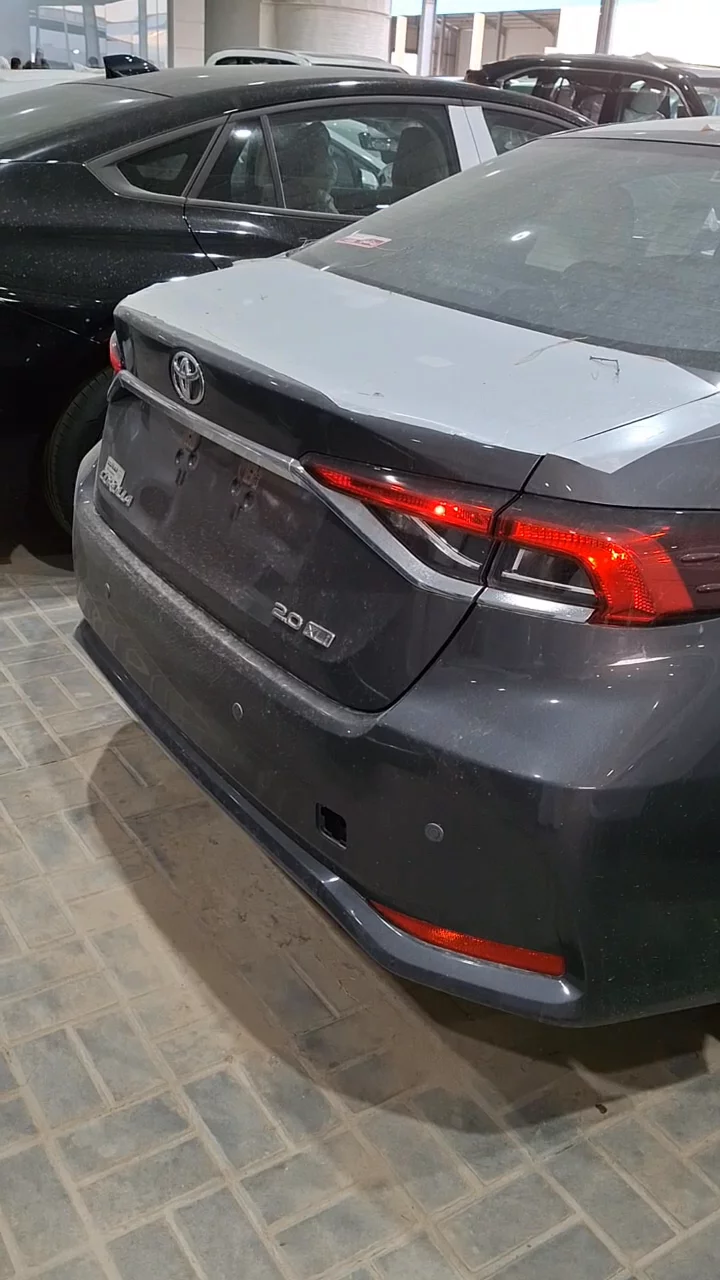 Car video thumbnail 1 of 10