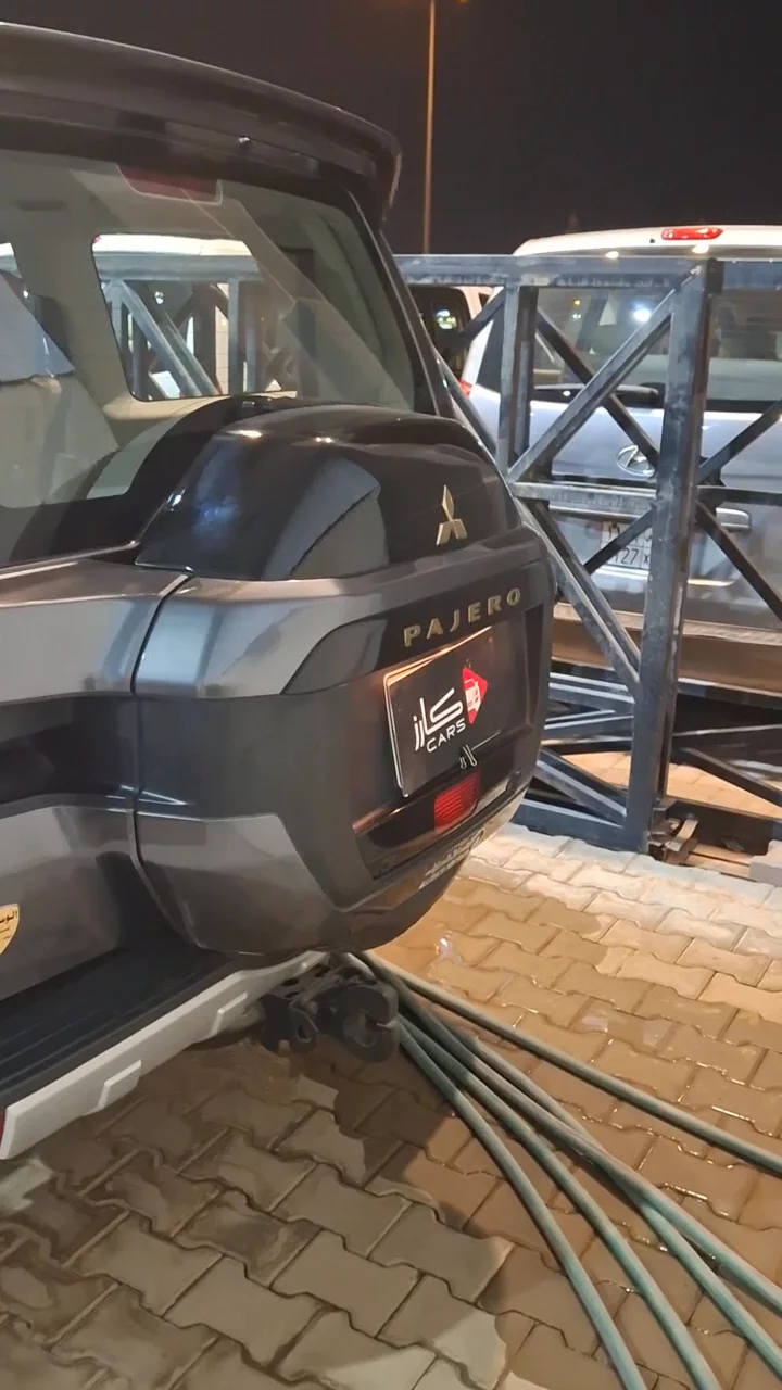 Car video thumbnail 1 of 10