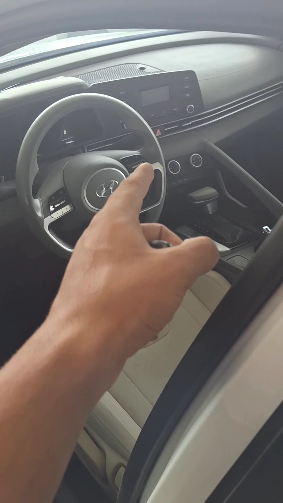 Hyundai Elantra smart 2021