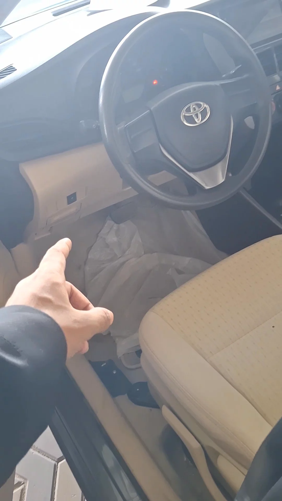 Car video thumbnail 1 of 7