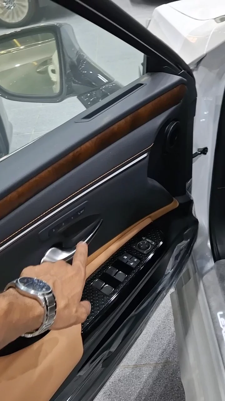 لكزس ES 250 AA Elegant 2025