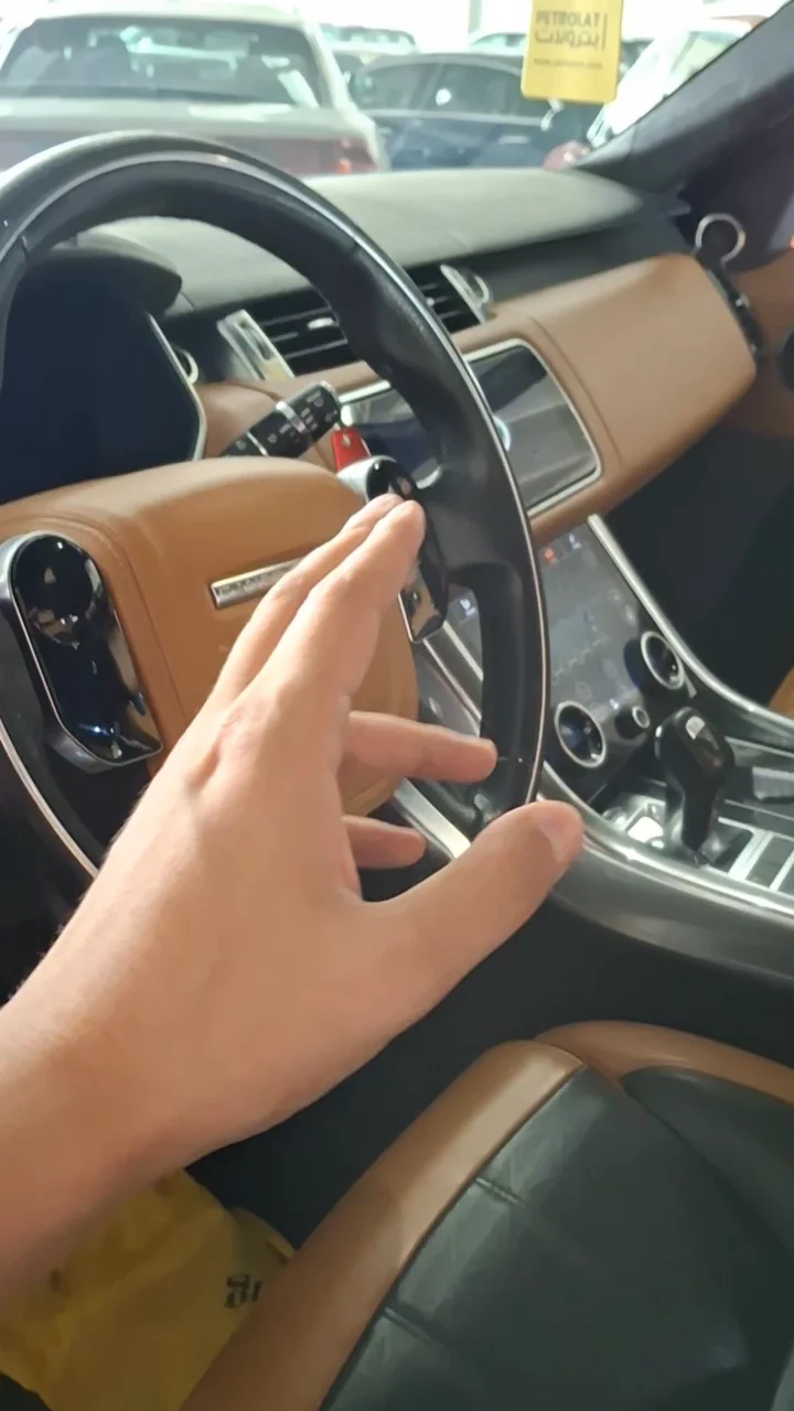 Car video thumbnail 1 of 9