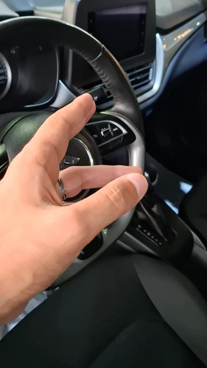 Car video thumbnail 1 of 10