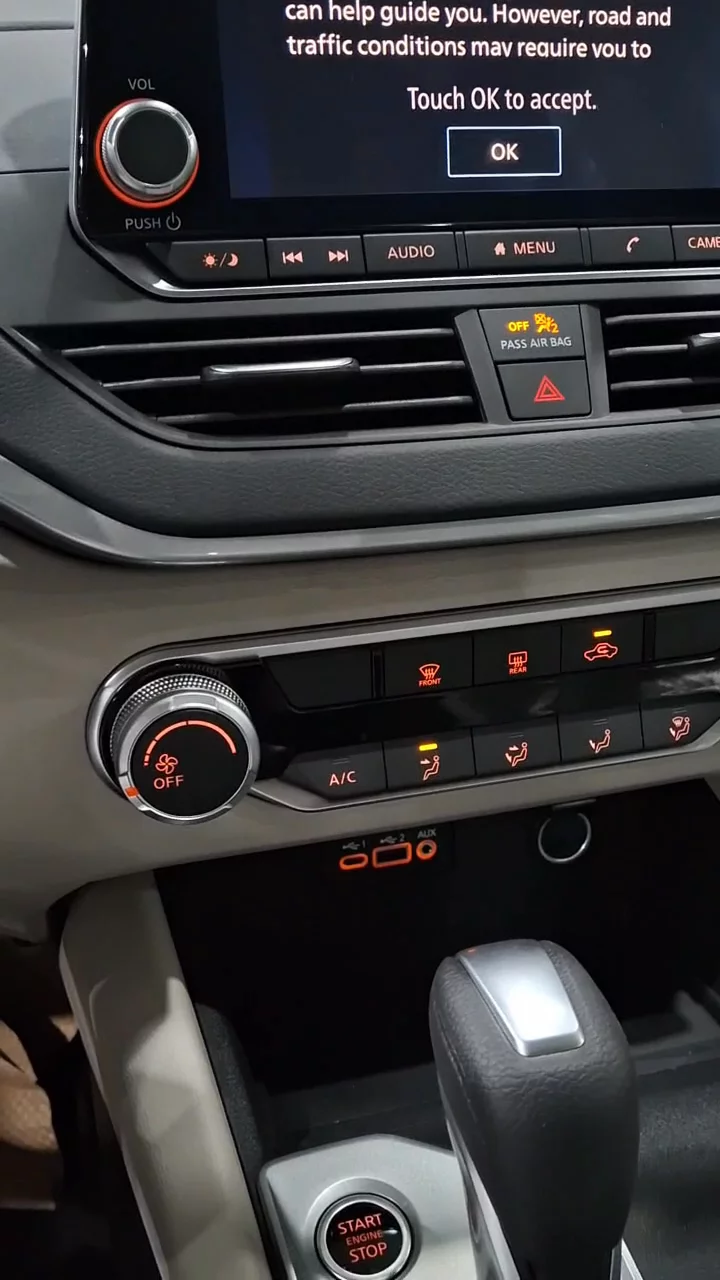 Car video thumbnail 1 of 9