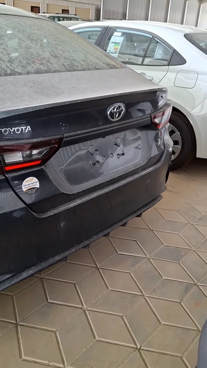 Car video thumbnail 1 of 10