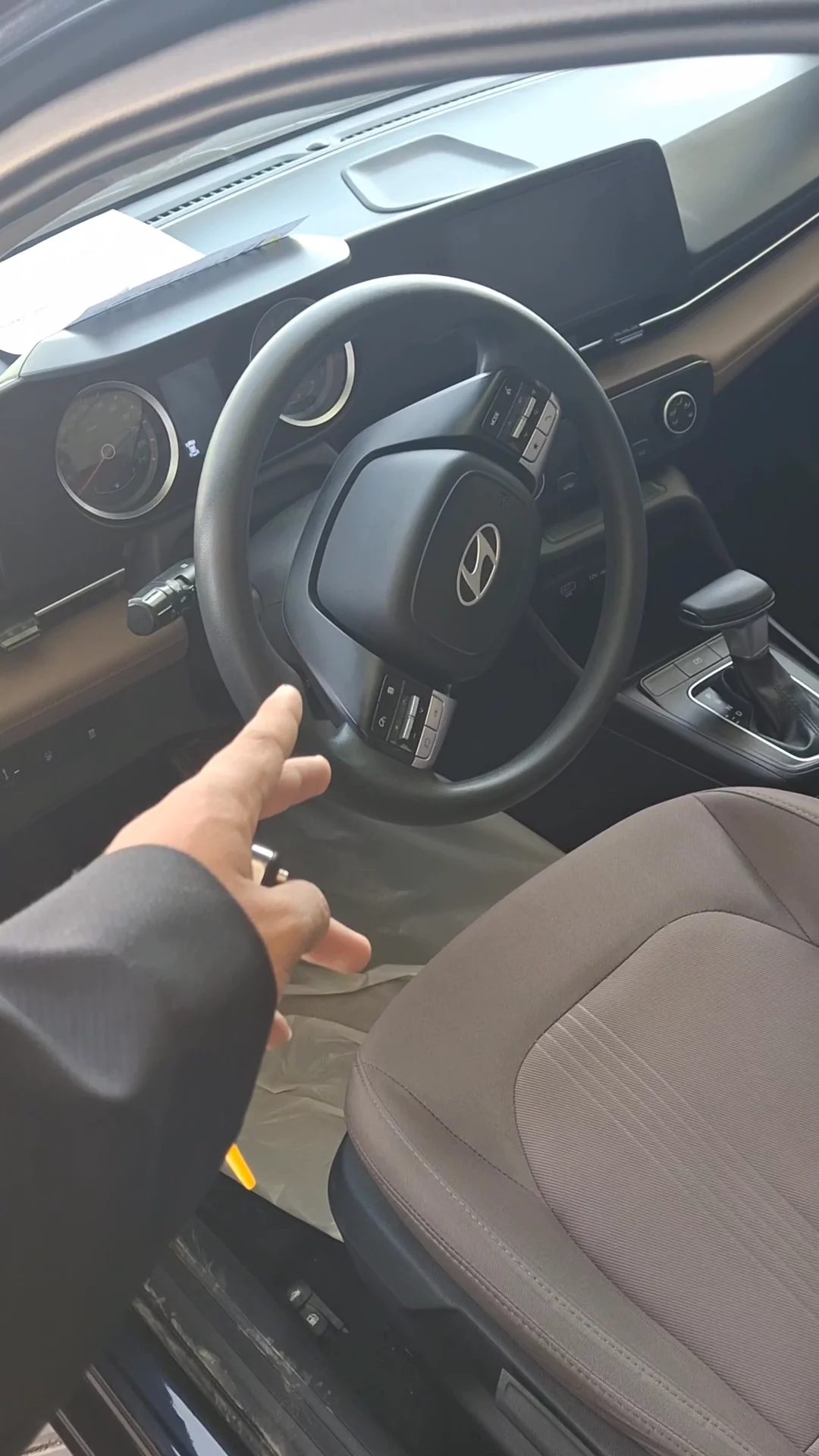 Hyundai Accent smart 2024