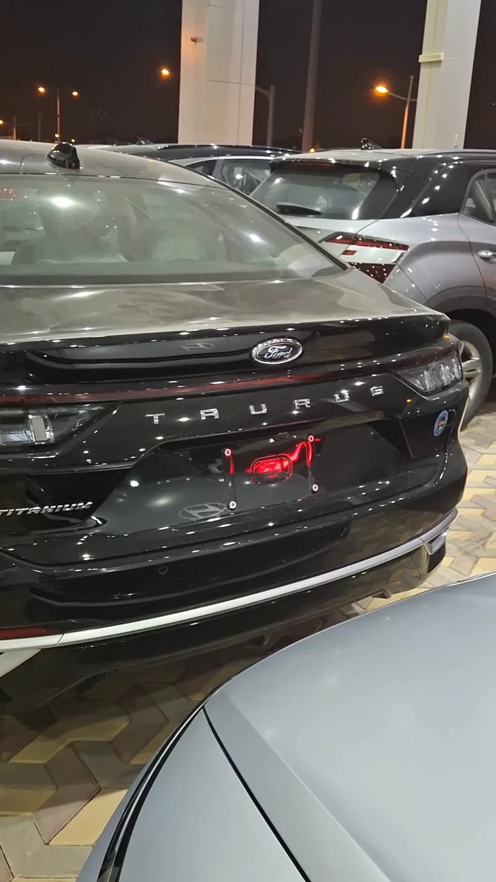 فورد تورس Titanium 2026