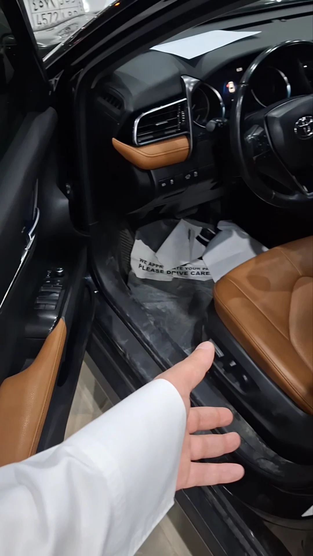 Toyota Camry grande hybrid 2023