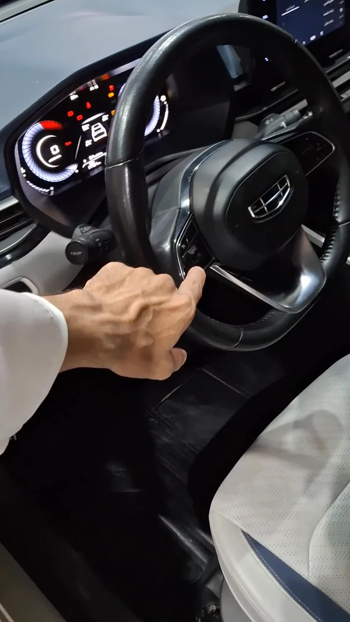 جيلي امجراند GS 2023