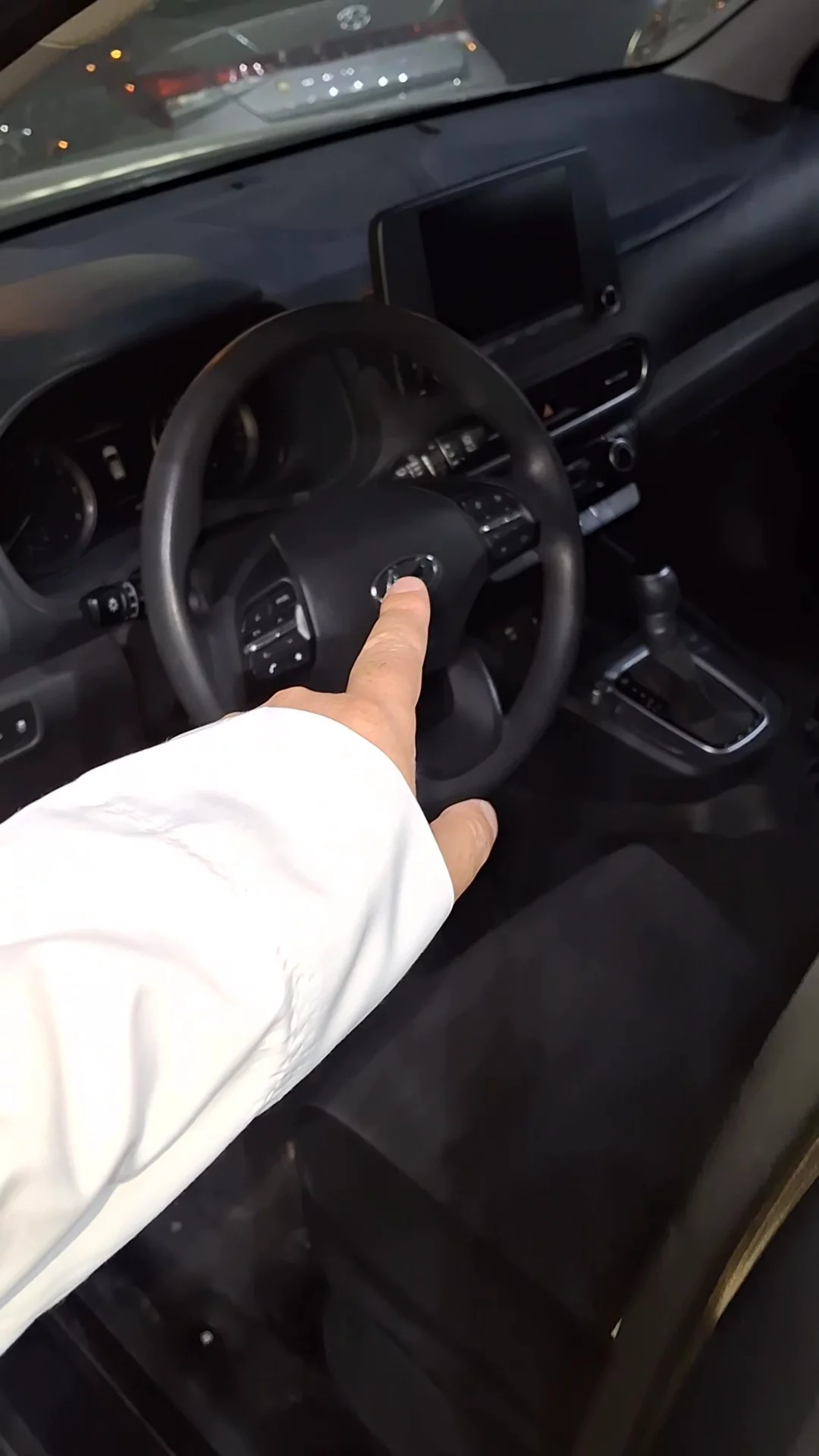 Car video thumbnail 1 of 10