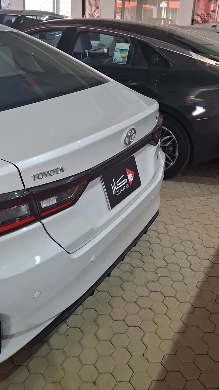 تويوتا يارس Y 2023