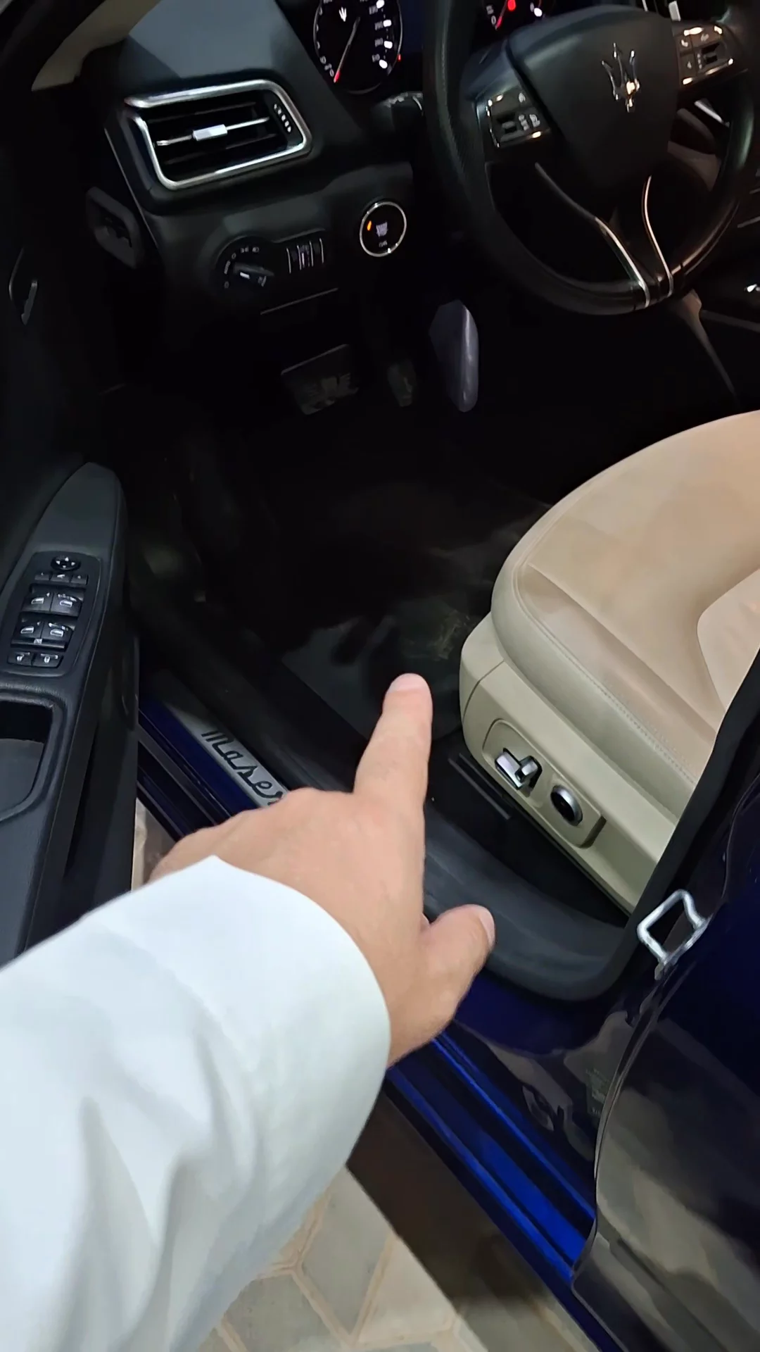 مازيراتي جيبلي GT hybrid 2022