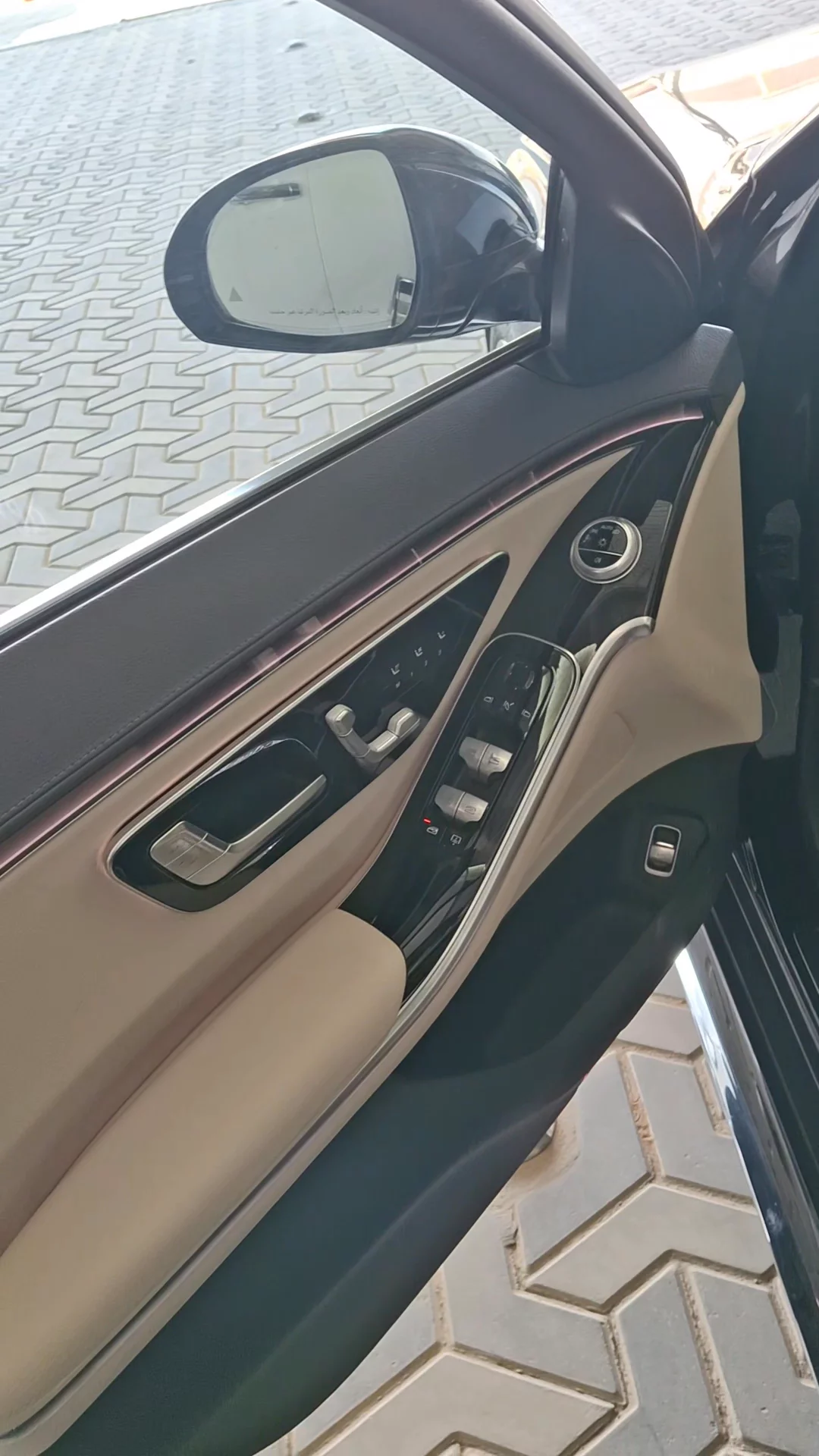 Car video thumbnail 1 of 9