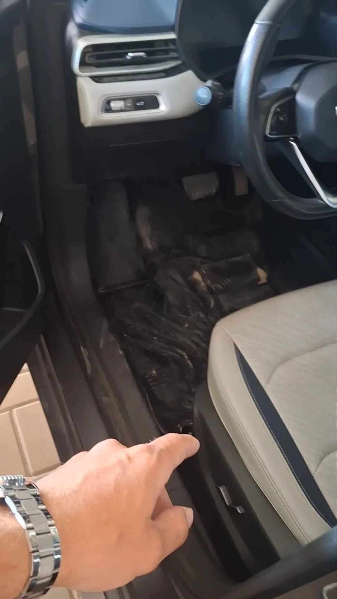 جيلي امجراند GF 2023