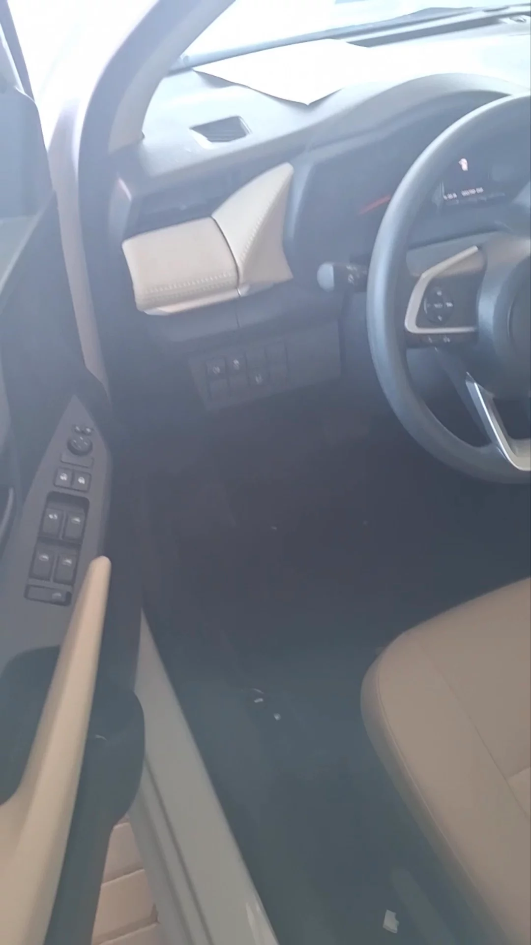 Car video thumbnail 1 of 7