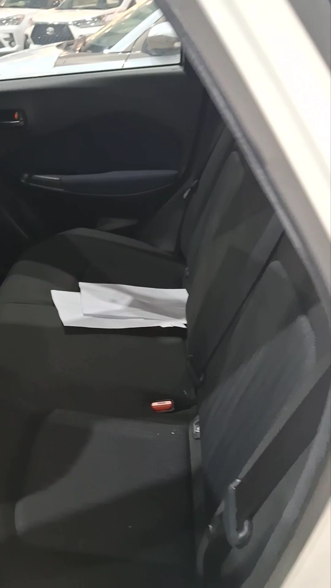 Car video thumbnail 1 of 9