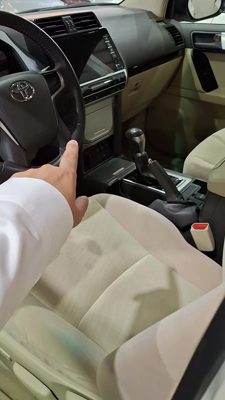 Car video thumbnail 1 of 10