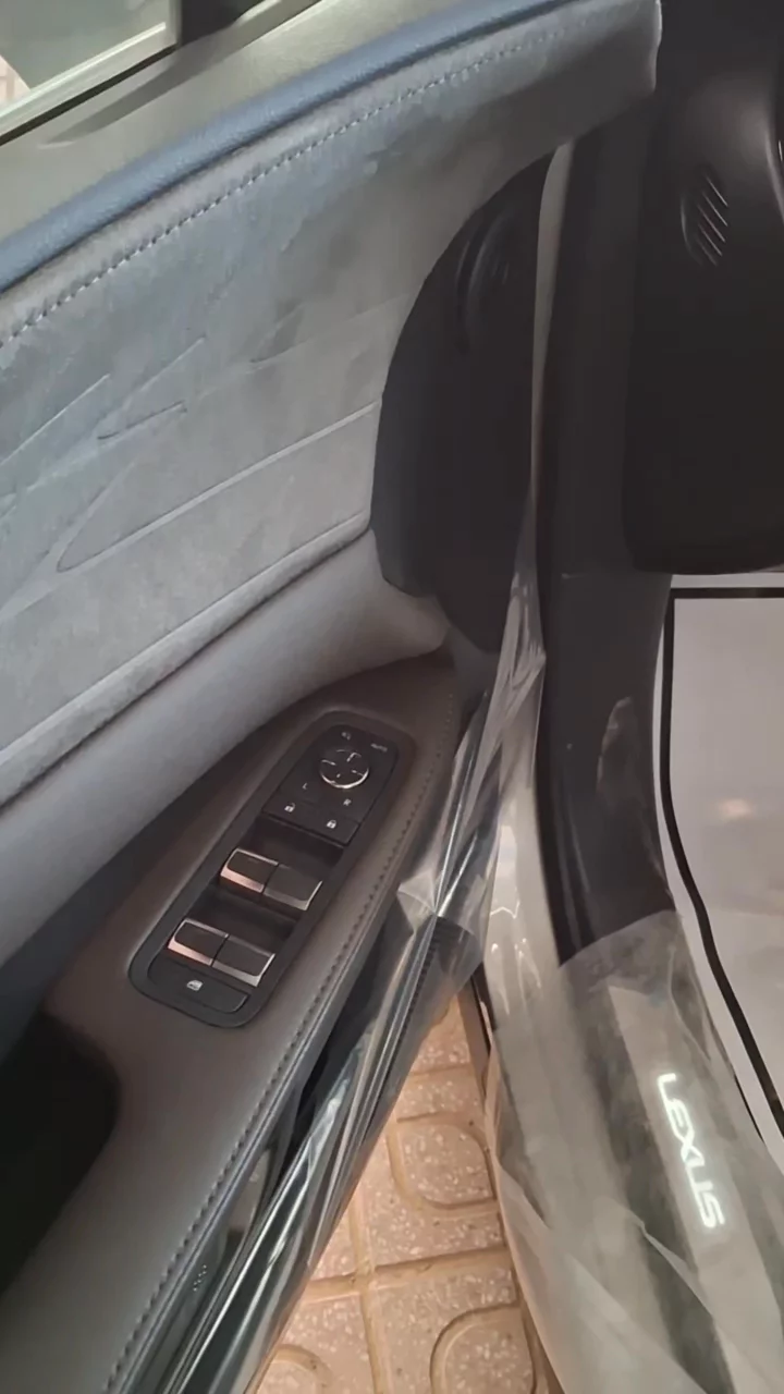 Car video thumbnail 1 of 10