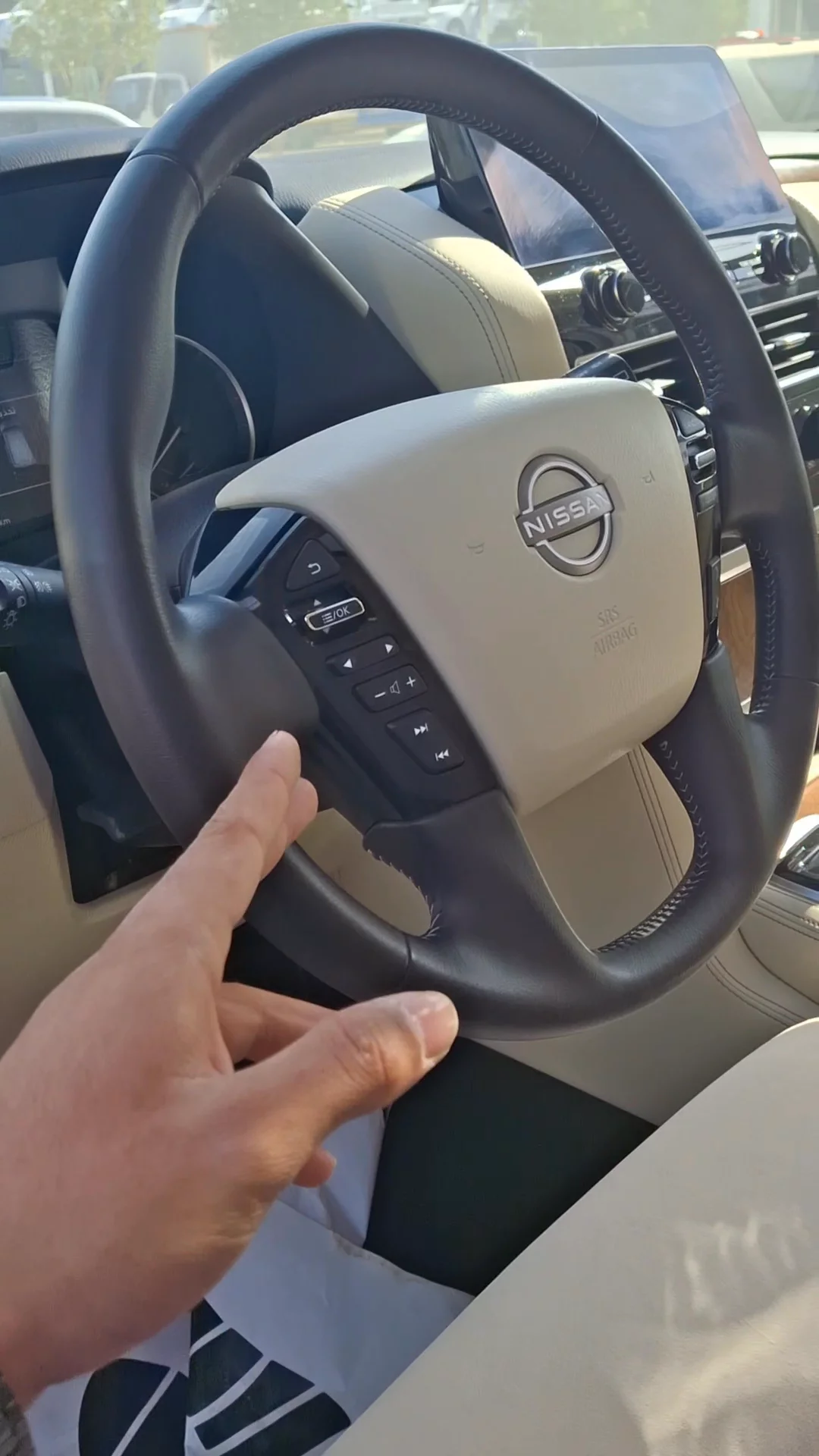 نيسان باترول SE 2023